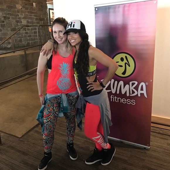 Meet your Posher, Rachel - Picture 3 of 3